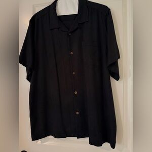 Tommy Bahama Dark Gray/Black Short Sleeve Silk Shirt